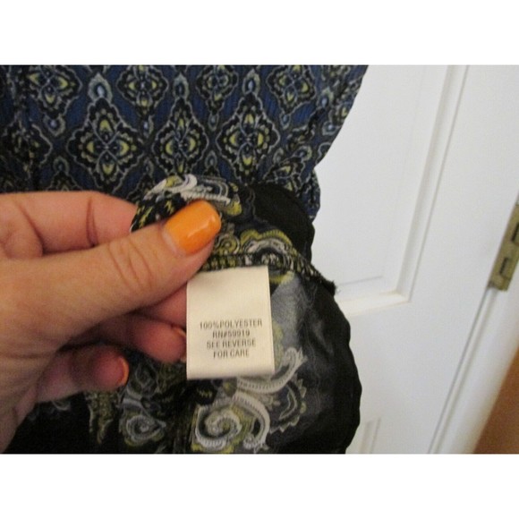 Apt 9 Women's Blue Geometric Print Pleated Semi Sheer Short Sleeve Blouse Size L - Picture 7 of 7